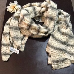 American Eagle Scarf